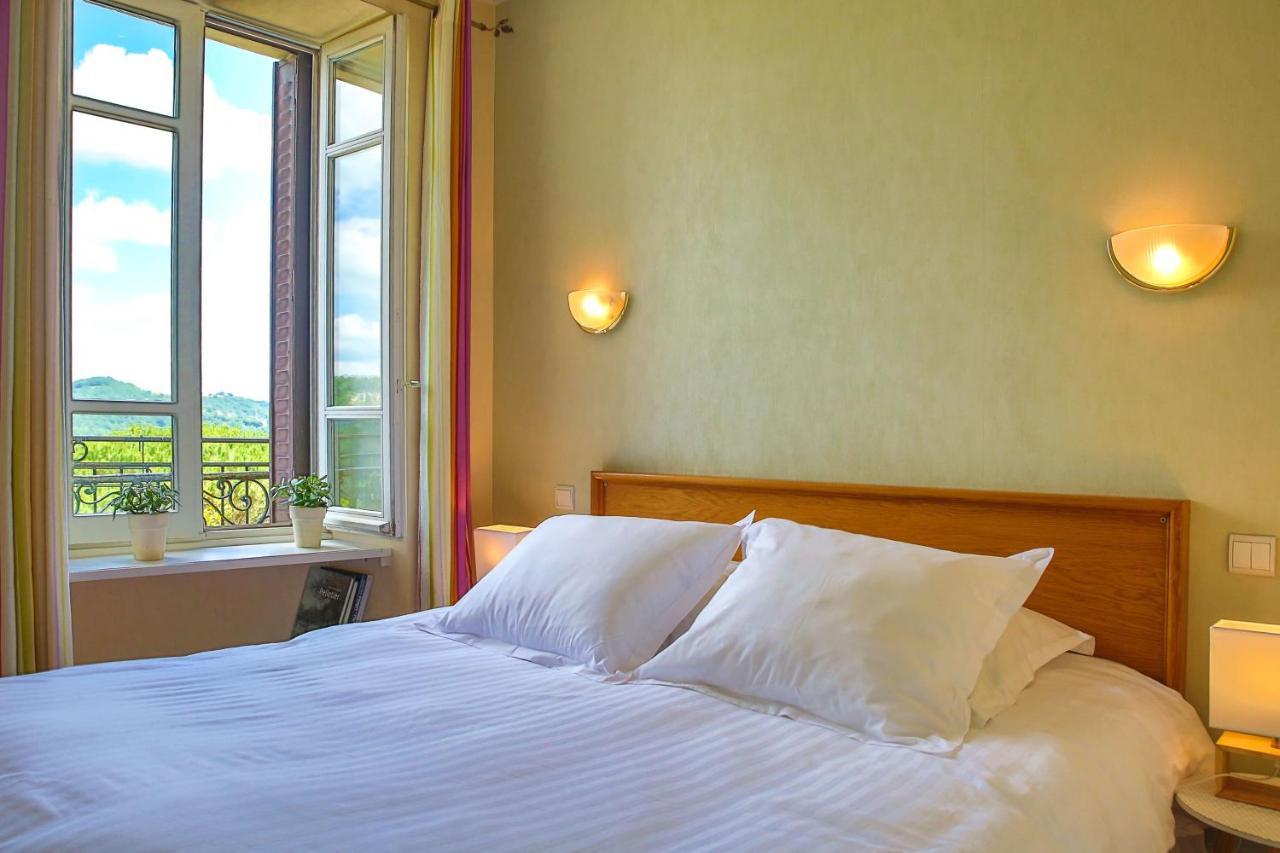 L'Oustal Del Barry Hotel Najac Luaran gambar