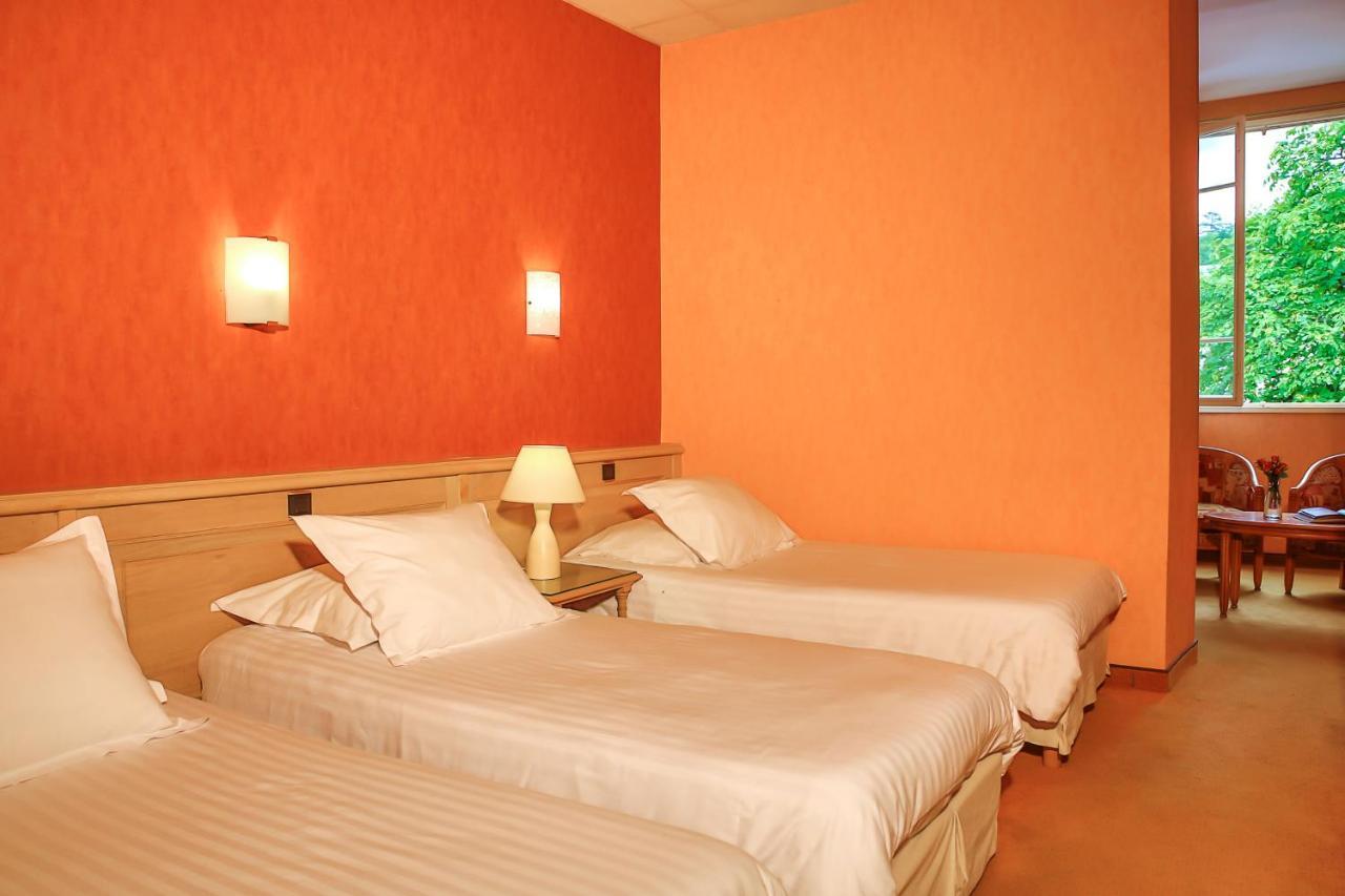 L'Oustal Del Barry Hotel Najac Luaran gambar